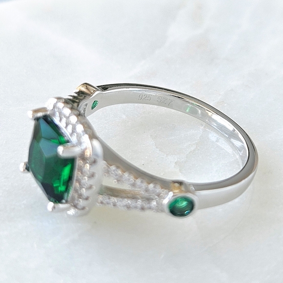Cushion Cut Emerald Green Gemstone Ring, 925 Sterling Silver Charmed Aroma - Picture 2 of 5